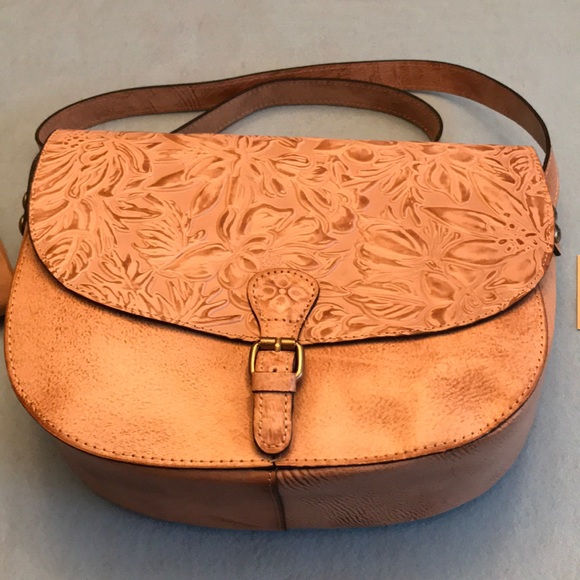 Patricia Nash Handbags - PATRICIA NASH CROSS BODY SADDLEBAG